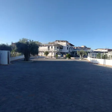 Maresila فندق مبيت وإفطار Amica